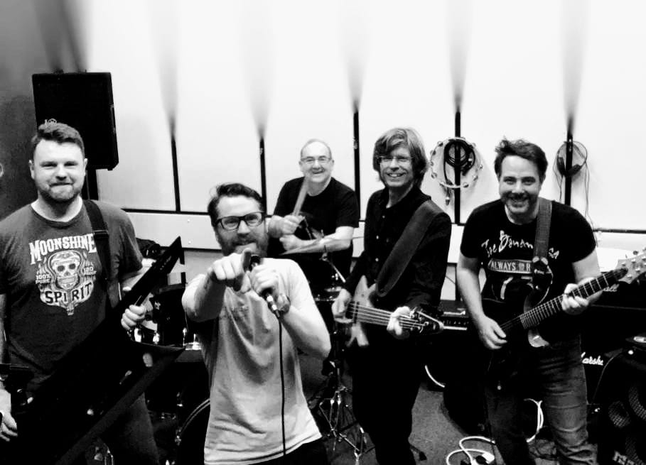 The Locksmiths live